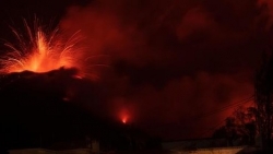 Tây Ban Nha: Núi lửa Cumbre Vieja lập kỷ lục về thời gian phun trào