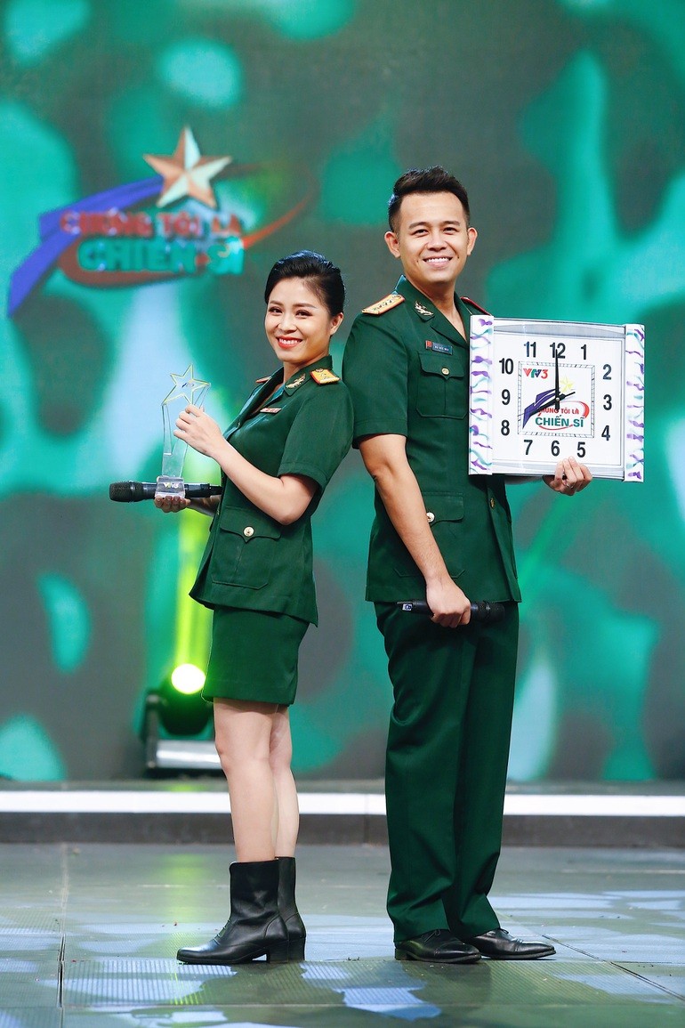 MC Thùy Linh chia sẻ những kỷ niệm với chương trình 'Chúng tôi là chiến sĩ' MC Thùy Linh chia sẻ những kỷ niệm với chương trình 'Chúng tôi là chiến sĩ'