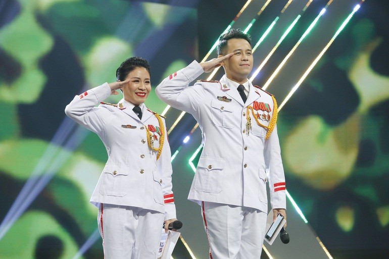 MC Thùy Linh chia sẻ những kỷ niệm với chương trình 'Chúng tôi là chiến sĩ' MC Thùy Linh chia sẻ những kỷ niệm với chương trình 'Chúng tôi là chiến sĩ'