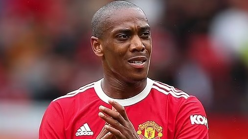 Chuyển nhượng cầu thủ: Real Madrid muốn ký Mbappe; Xavi có tân binh thứ 2; HLV Rangnick nhận tin vui; MU không cho mượn Martial