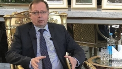 Dưới sức ép từ phương Tây, Nga-Trung Quốc 'gần nhau chưa từng có'