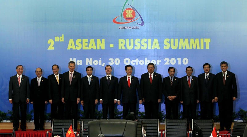 Quan hệ Nga – ASEAN: Tổng thống Putin phải “mặn mà” hơn quan he nga asean tong thong putin phai man ma hon