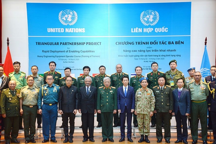 huan luyen giang vien cong binh trong khuon kho doi tac lien hop quoc viet nam va nhat ban