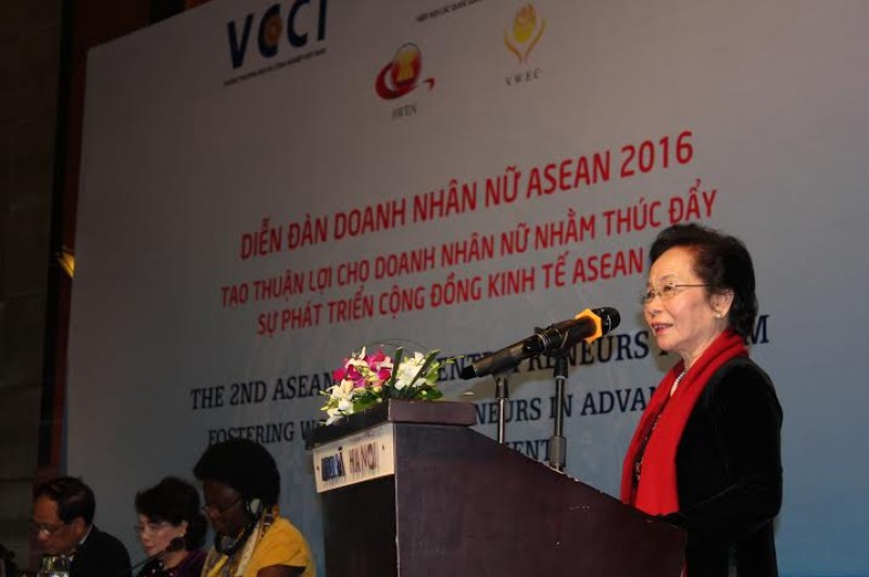 tao thuan loi cho doanh nhan nu thuc day phat trien aec