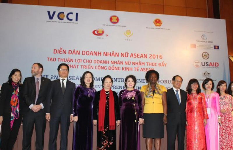 Tạo thuận lợi cho doanh nhân nữ thúc đẩy phát triển AEC