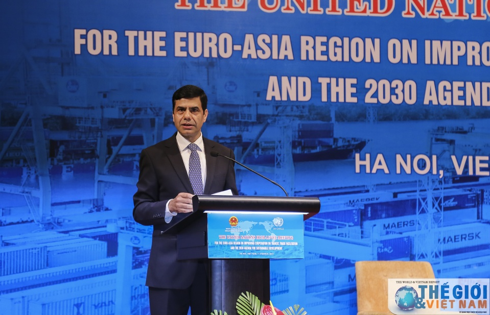 Việt Nam là một điển hình trong việc hỗ trợ các quốc gia không có biển