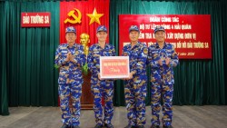 Vùng 4 Hải quân kiểm tra đơn vị Vững mạnh toàn diện tại đảo Trường Sa