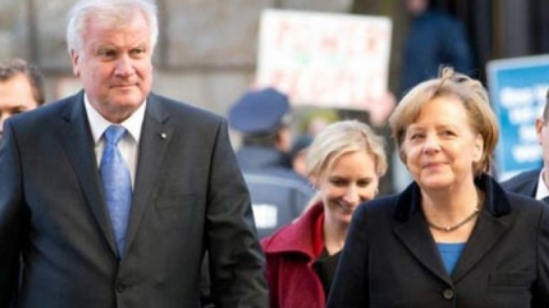 Đức: Tỷ lệ ủng hộ đại liên minh cầm quyền giảm mạnh