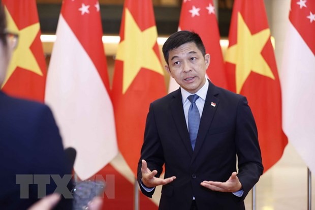 Chủ tịch Quốc hội Cộng hòa Singapore Tan Chuan-Jin trả lời phỏng vấn báo chí. (Ảnh: Doãn Tấn/TTXVN)