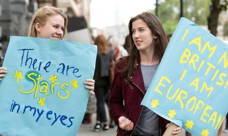 Nhiều người Anh hối hận vì chọn Brexit