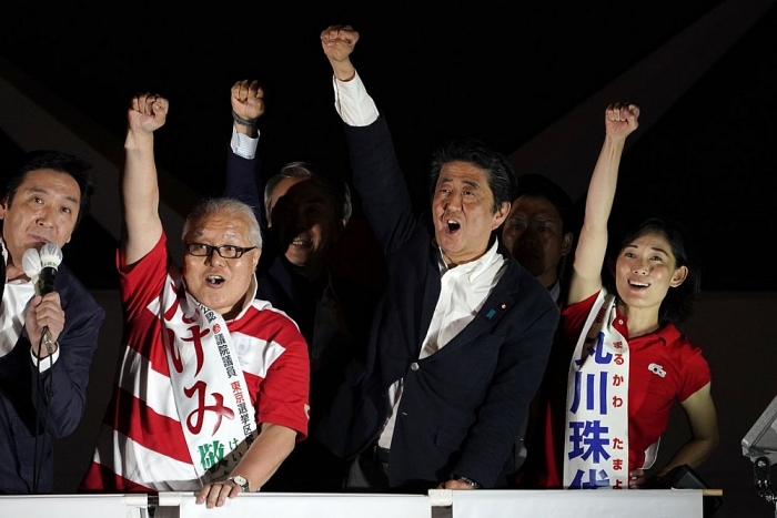 Thắng đa số ở Thượng viện, Thủ tướng Abe Shinzo có toại nguyện? thang da so o thuong vien thu tuong abe shinzo co toai nguyen