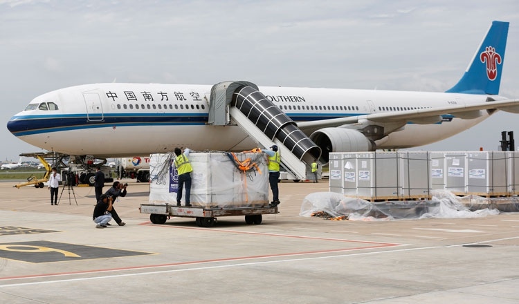 Campuchia mua vaccine Sinovac để tiêm cho trẻ em từ 12 tuổi trở lên Campuchia mua vaccine Sinovac để tiêm cho trẻ em từ 12 tuổi trở lên