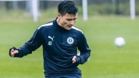 Quang Hải 'ghi điểm' đầu tiên trong buổi tập của Pau FC