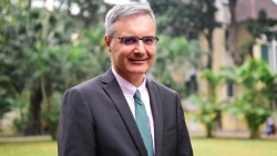 Đại sứ Pháp Nicolas Warnery: Chia sẻ vaccine Covid-19 cần dựa trên tinh thần đoàn kết và nhân văn