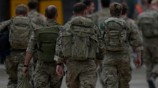 Anh thực hiện chuyến bay quân sự cuối cùng, kết thúc 'sự nghiệp' 20 năm tại Afghanistan