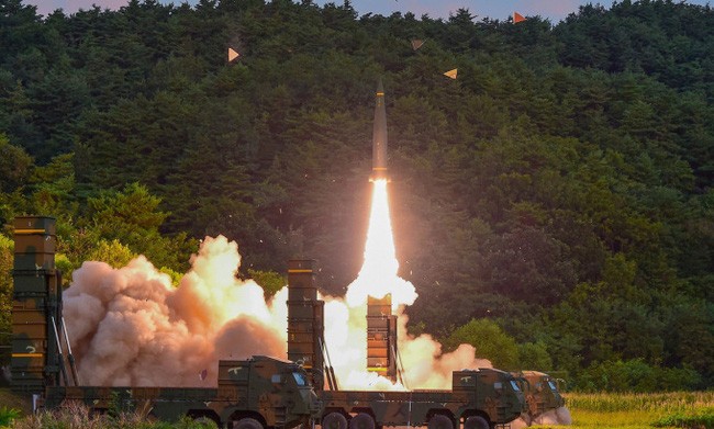 Hàn-Mỹ tập trận bắn đạn thật gần biên giới liên Triều Hàn-Mỹ tập trận bắn đạn thật gần biên giới liên Triều