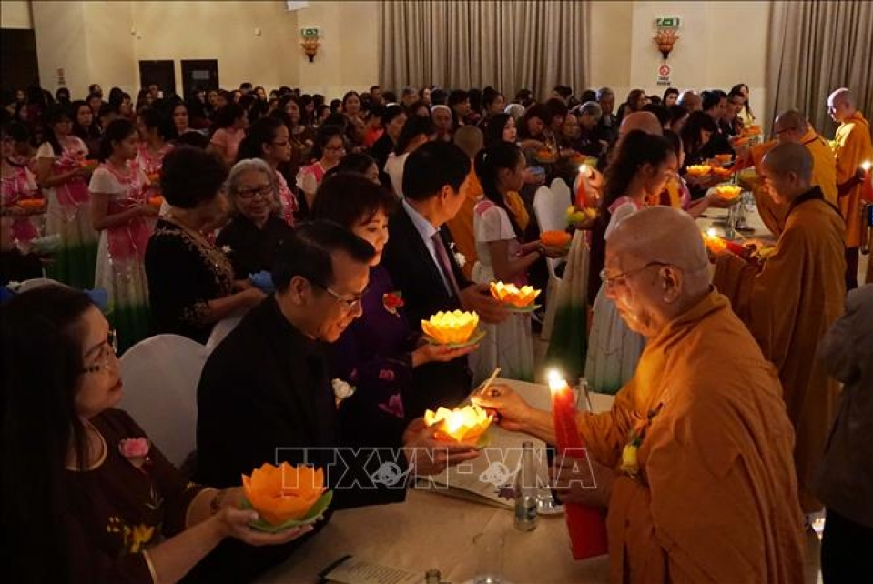 “Vu Lan báo hiếu” - Lễ tri ân cha mẹ của cộng đồng người Việt tại CH Czech