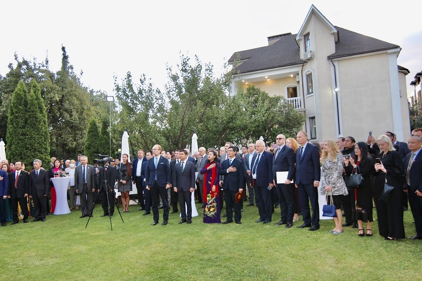 Đại sứ quán Việt Nam tại Ukraine tổ chức kỷ niệm 76 năm Quốc khánh 2/9