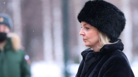 Tân Thủ tướng Anh Liz Truss: Từ bóng dáng của 'bà đầm thép' Margaret Thatcher đến hành trình đi tìm bản sắc riêng