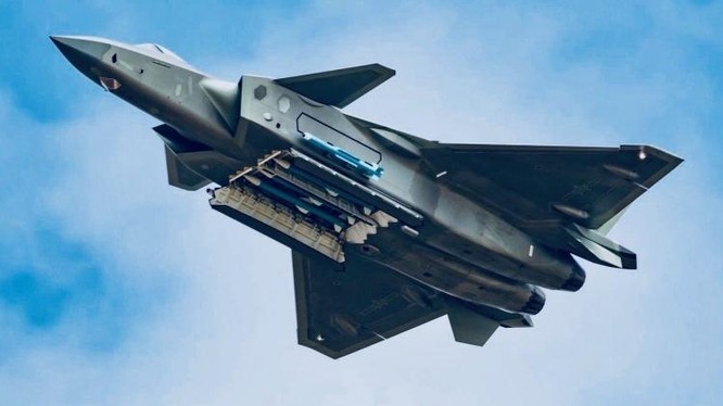 Trung Quốc phát triển tên lửa chống hạm siêu thanh Trung Quốc phát triển tên lửa chống hạm siêu thanh