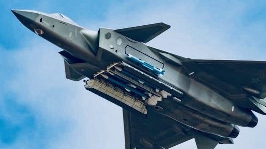 Trung Quốc bật mí về một loại vũ khí 'thiên biến vạn hóa'