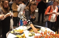 banh my kep net doc dao cua am thuc duong pho ha noi