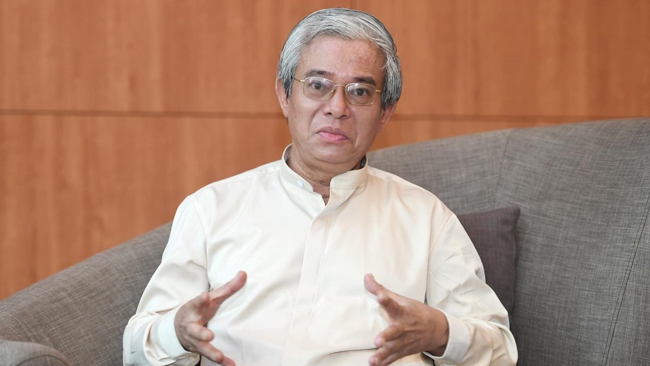 Để bảo vệ đất nước từ xa tốt nhất