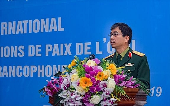 hoi thao viet nam va cac hoat dong gin giu hoa binh lien hop quoc trong moi truong phap ngu