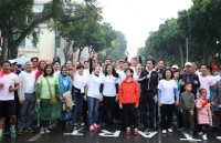 hon 1000 van dong vien tham gia giai chay kizuna ekiden 2019