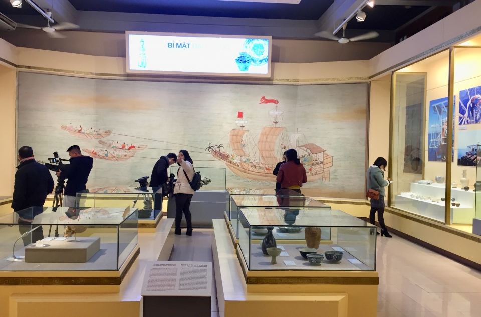 Khám phá bí mật đại dương từ những con tàu đắm ở Biển Đông kham pha bi mat dai duong tu nhung con tau co