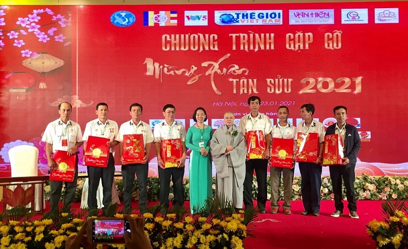 Gặp gỡ Mừng Xuân Tân Sửu taị Hà Nội: Đậm sắc màu giao lưu văn hóa Việt – Hàn Gặp gỡ Mừng Xuân Tân Sửu tại Hà Nội: Đậm sắc màu giao lưu văn hóa Việt – Hàn