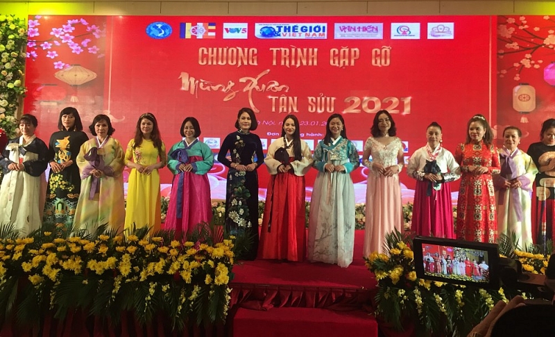 Gặp gỡ Mừng Xuân Tân Sửu taị Hà Nội: Đậm sắc màu giao lưu văn hóa Việt – Hàn