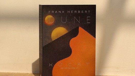 Tiểu thuyết Xứ Cát 'hot' cùng siêu phẩm điện ảnh mới nhất