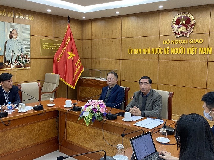 Đào tạo kỹ năng tiếp xúc, vận động người Việt Nam ở nước ngoài