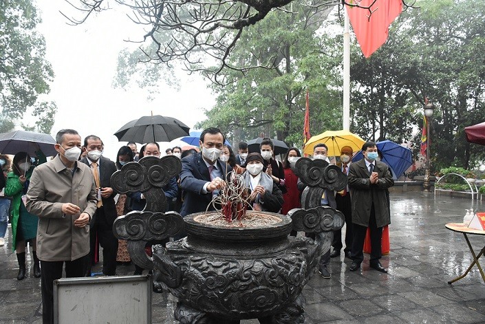 Hoạt động ý nghĩa đầu tiên của Xuân Quê hương 2022 tại tỉnh Vĩnh Phúc Hoạt động ý nghĩa đầu tiên của Xuân Quê hương 2022