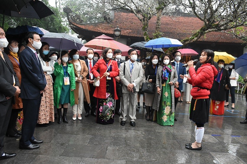 Hoạt động ý nghĩa đầu tiên của Xuân Quê hương 2022 tại tỉnh Vĩnh Phúc Hoạt động ý nghĩa đầu tiên của Xuân Quê hương 2022 tại tỉnh Vĩnh Phúc