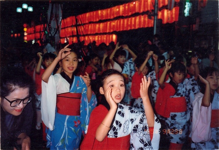 Những trải nghiệm khó quên của người đa văn hóa Những trải nghiệm khó quên của người đa văn hóa