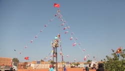 Dựng cây nêu đón Tết Nhâm Dần tại Nam Sudan