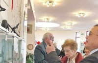 dai su nguyen tien thuc dong hanh voi cong dong nguoi viet tai hungary trong phong chong dich covid 19