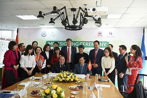 Thúc đẩy hợp tác khoa học công nghệ Việt Nam - Hàn Quốc thuc day hop tac khoa hoc cong nghe viet nam han quoc