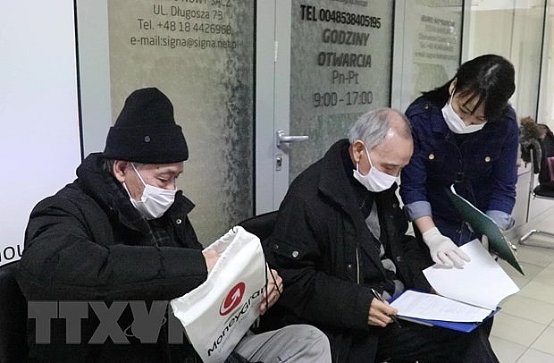 Trung tâm Y tế của người Việt ở Ba Lan được cấp phép tiêm phòng vaccine Covid-19