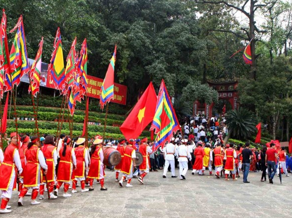 Nhiều điểm mới tại Lễ hội Đền Hùng năm 2016