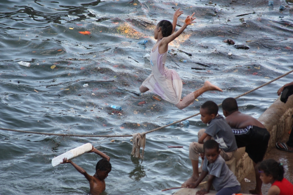 Báo động ô nhiễm nhựa toàn cầu bao dong o nhiem nhua toan cau