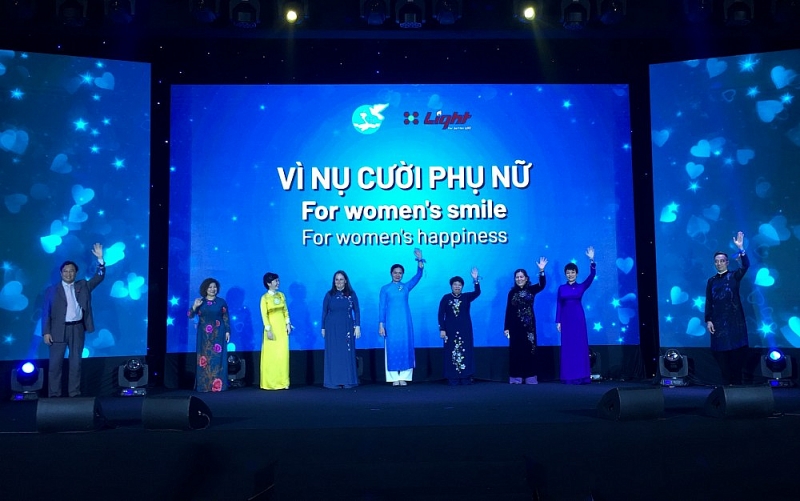 Ngày Quốc tế Phụ nữ 8/3: Khởi động chiến dịch ‘Vì nụ cười phụ nữ’