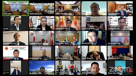 Bàn chuyện xúc tiến đầu tư và thương mại về Việt Nam cho doanh nhân kiều bào