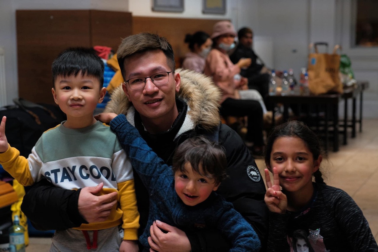 Những cuộc hội ngộ xúc động của người Việt ở bên kia biên giới Ukraine