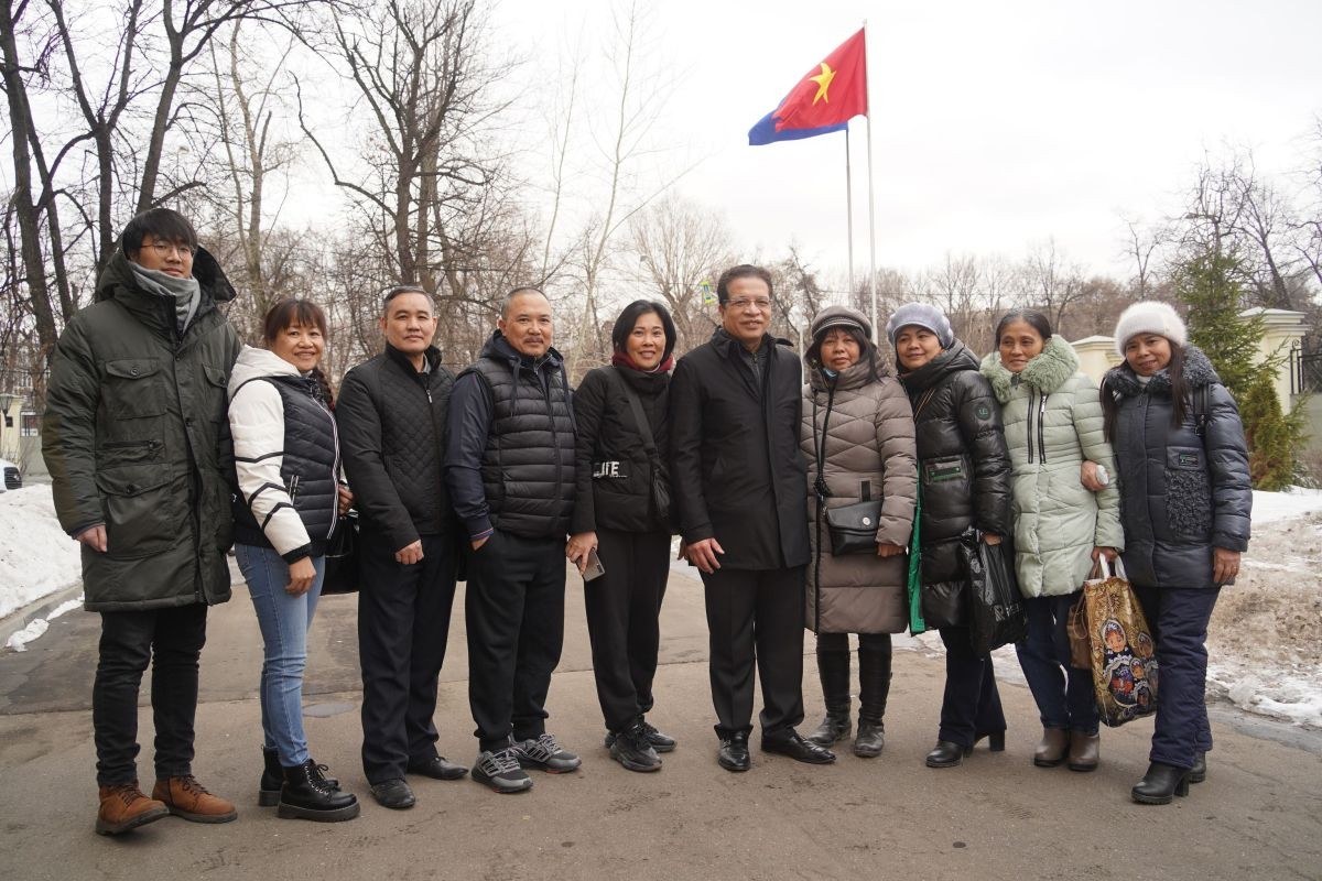 Nỗi niềm những người Việt đi sơ tán sang Nga