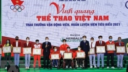 Tôn vinh những vận động viên, huấn luyện viên tiêu biểu trong năm 2021