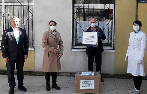 Công ty của người Việt trao tặng Cơ quan Y tế công cộng quốc gia Moldova 600 bộ xét nghiệm chẩn đoán Covid-19