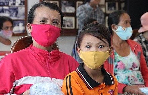 Hỗ trợ khẩn cấp người Campuchia gốc Việt gặp khó do dịch Covid-19